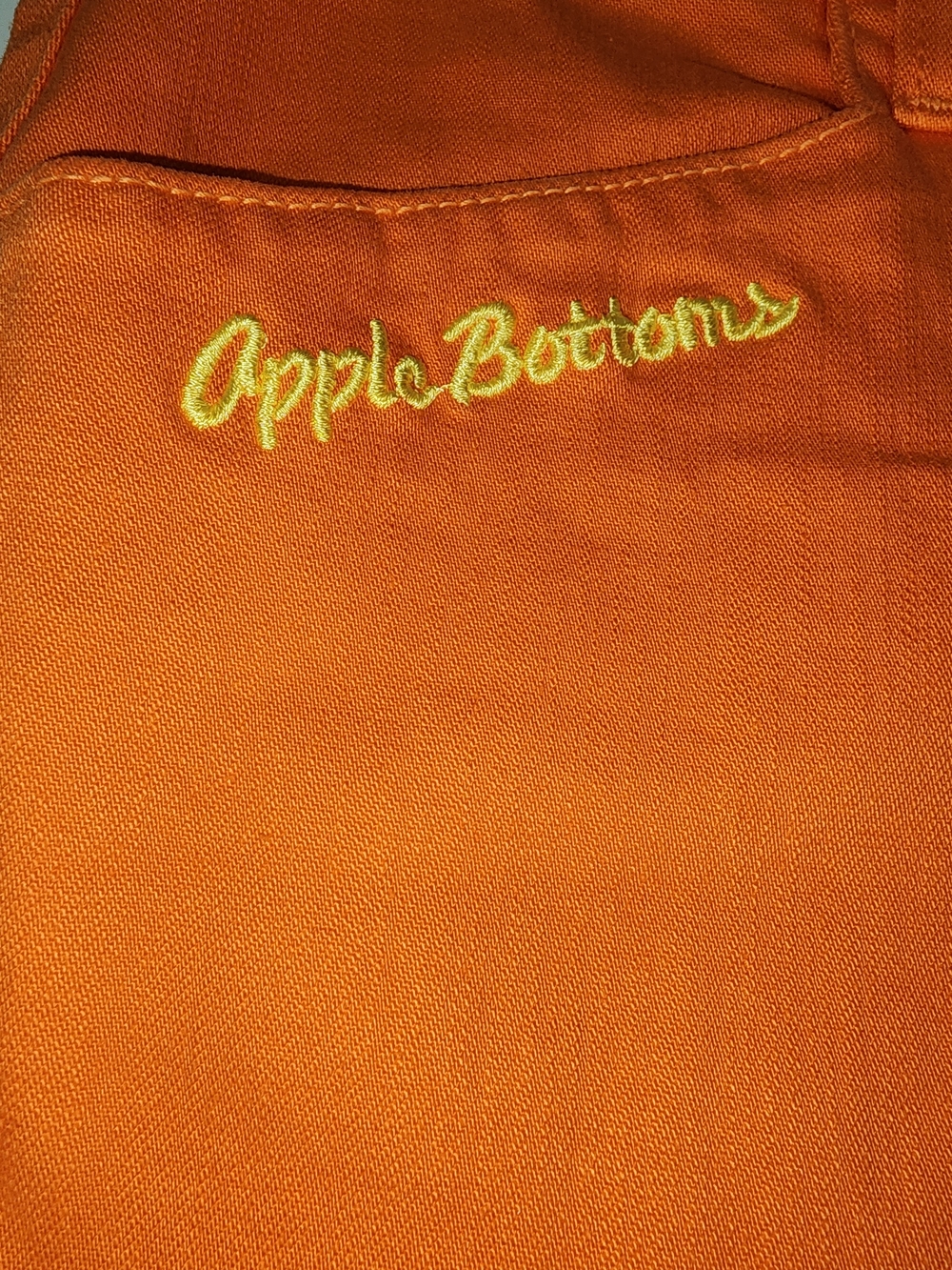 Apple Bottoms Orange Capri with Script Logo Size 8 Y2K Festive Vib - Picture 5 of 8
